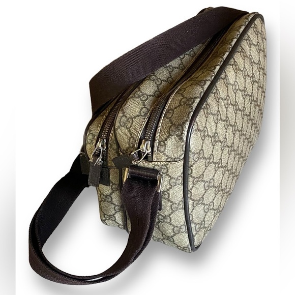 Vintage Gucci GG Supreme Plus Monogrammed Bag
Luxurious Canvas 11” x 5” x 8” - Picture 7 of 17